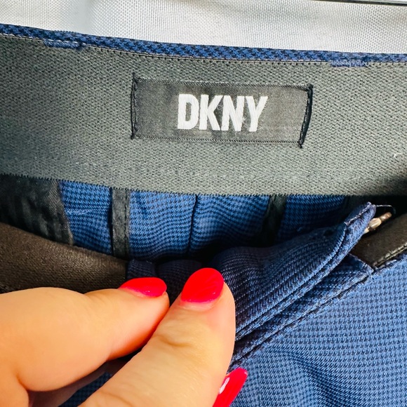 DKNY SKINNY PANTY SZ 30x30 - Picture 4 of 9